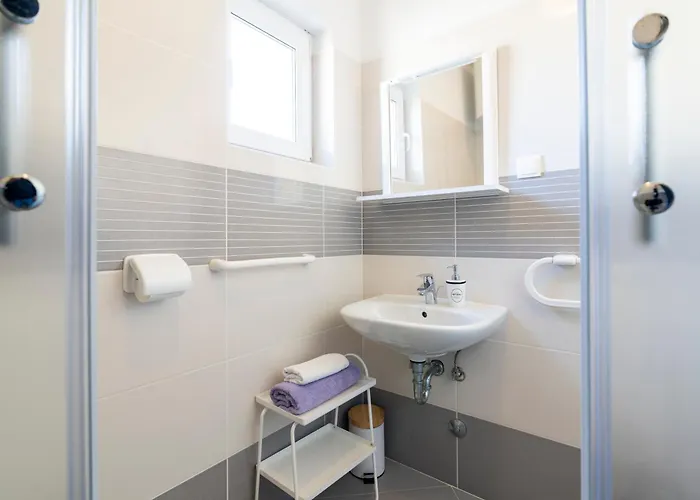 Kovacevic 3* Hvar Town