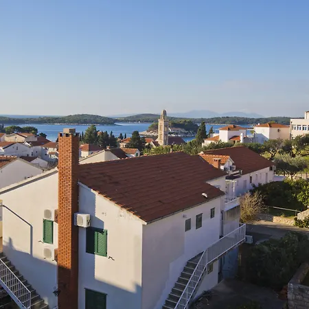 Kovacevic 3* Hvar Town